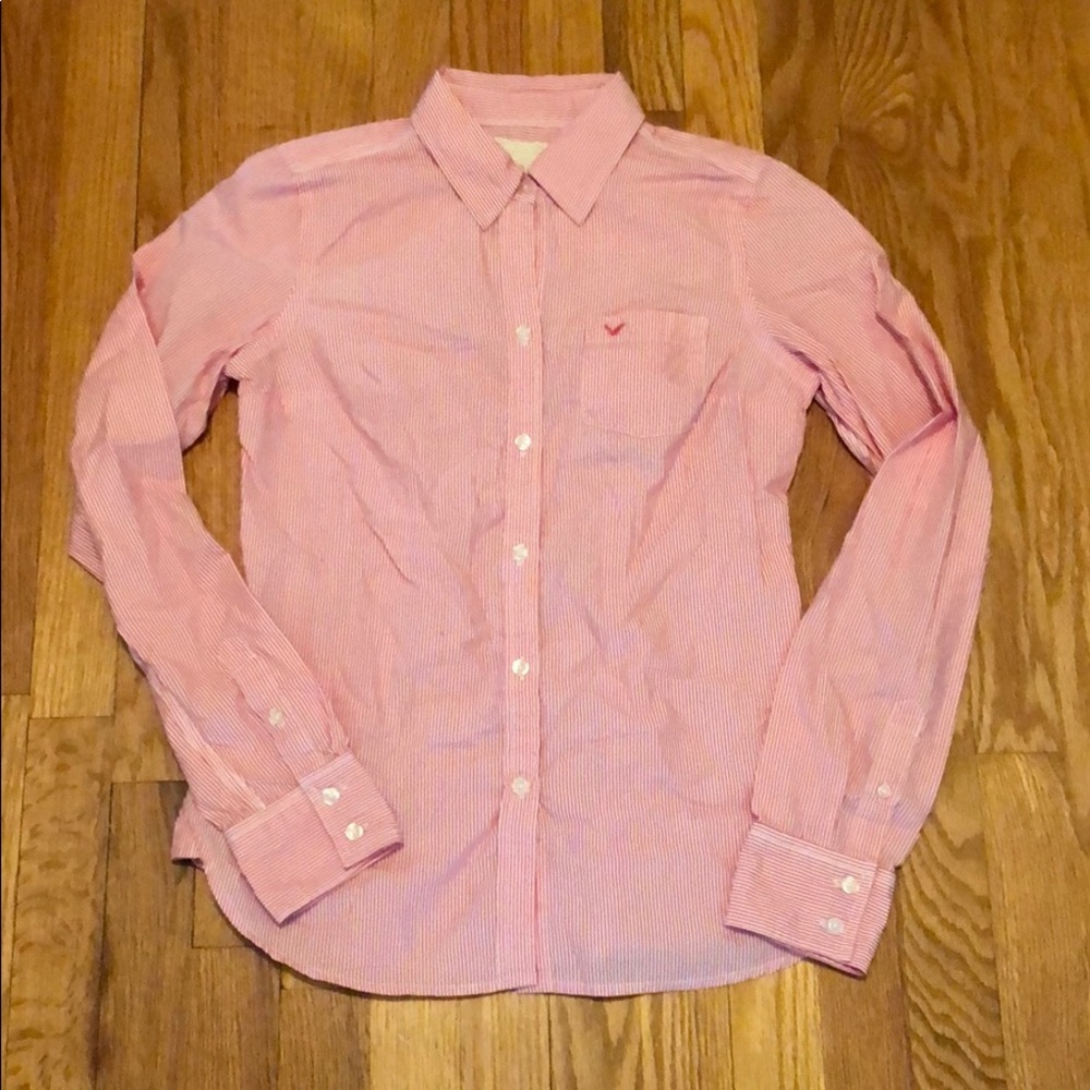 American Eagle fitted red striped button up shirt